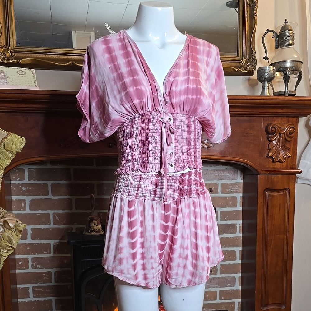 Tiedye Lace-up 2 Piece Shorts Set from Love Culture MED Pink&White
